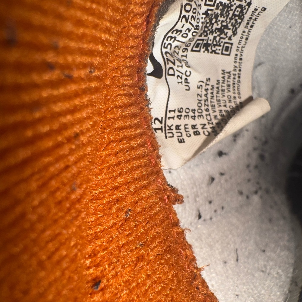 Men’s Nike Dunk Mid- Amber - Picture 4 of 8